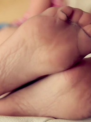 欧洲唯美丝袜玉足 feetweek129