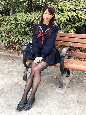 葵玲奈的丝袜美腿 9fb72687437b7783684f3be84acba688.jpg